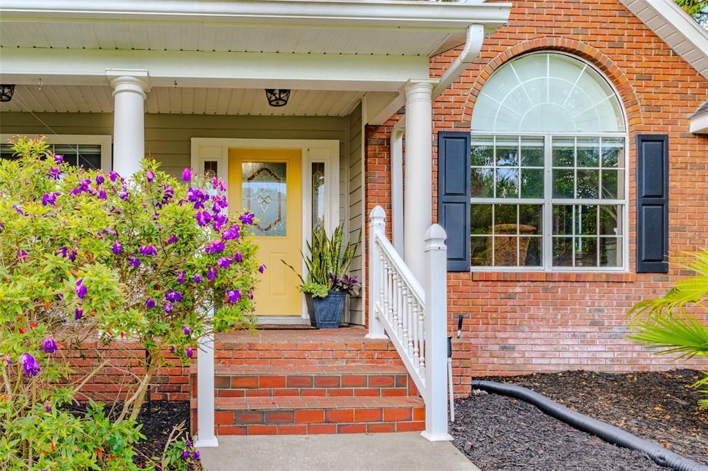 For Rent: $4,999 (5 beds, 3 baths, 3900 Square Feet)