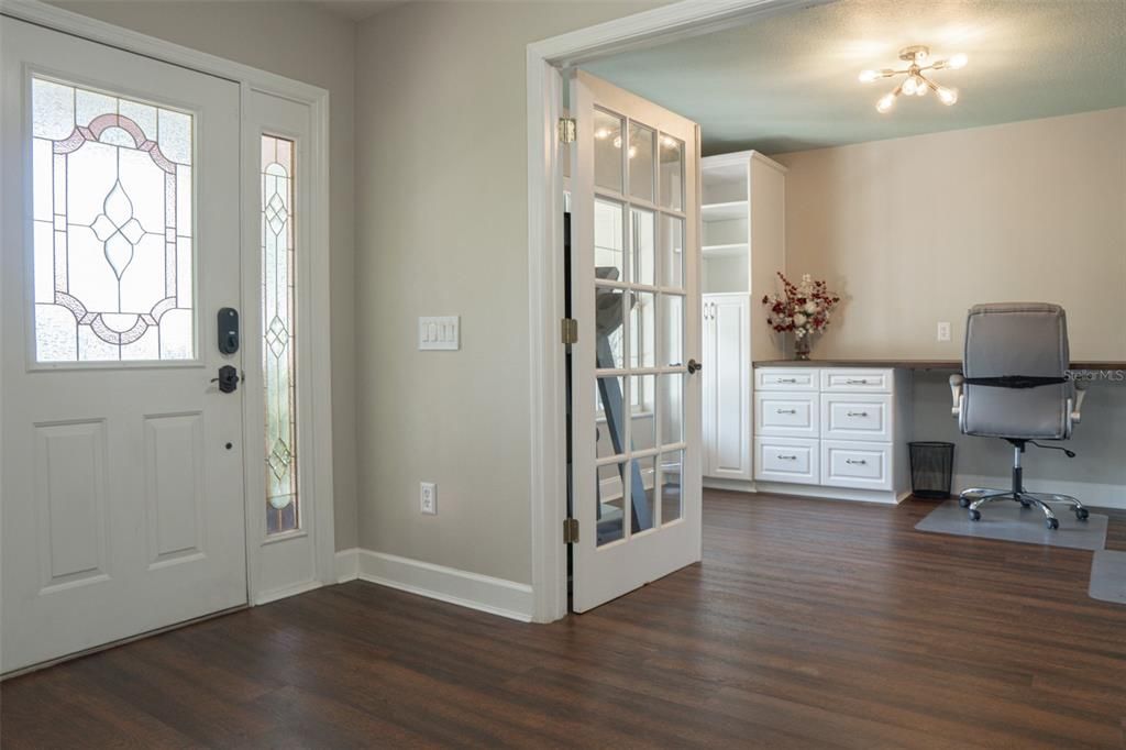 For Rent: $4,999 (5 beds, 3 baths, 3900 Square Feet)