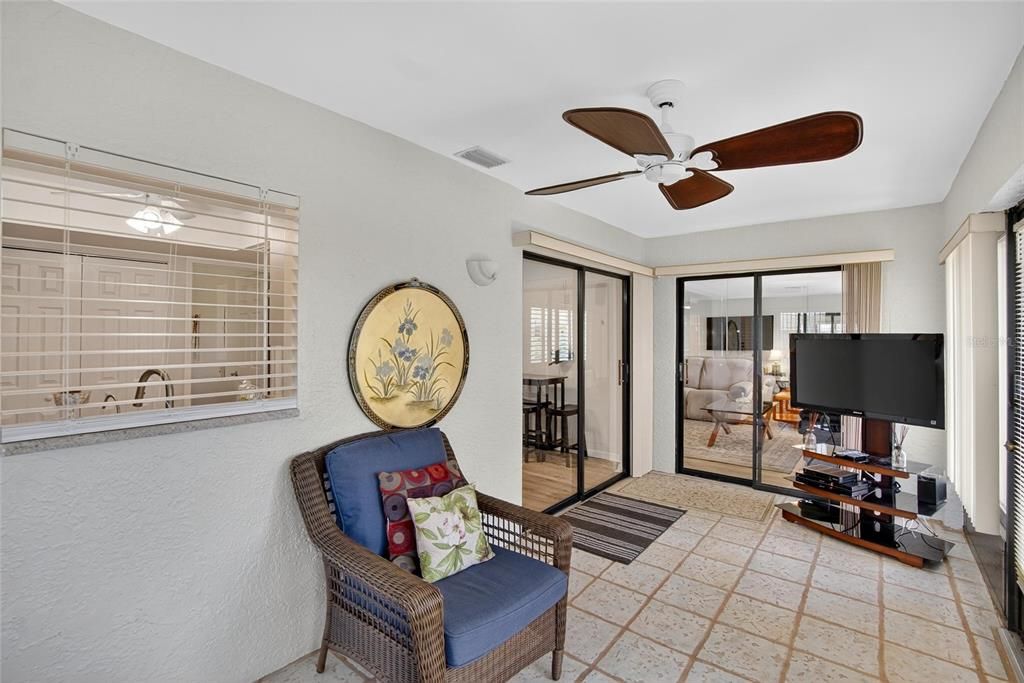 For Rent: $1,975 (2 beds, 2 baths, 1490 Square Feet)