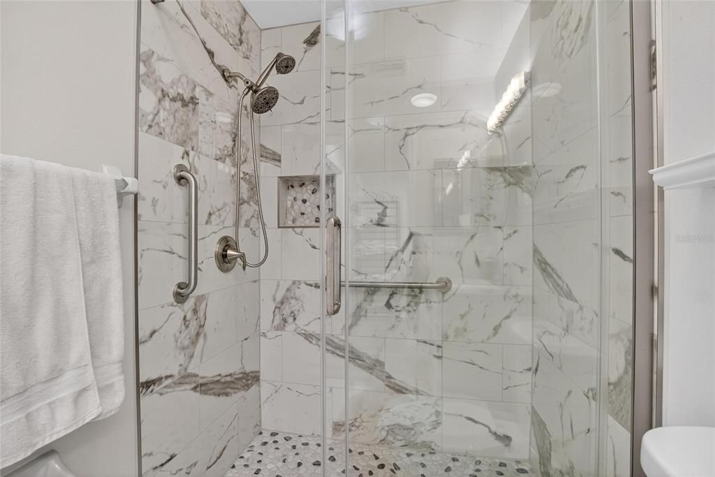 For Rent: $1,975 (2 beds, 2 baths, 1490 Square Feet)