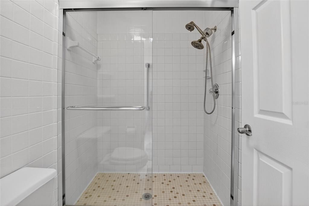 For Rent: $1,975 (2 beds, 2 baths, 1490 Square Feet)