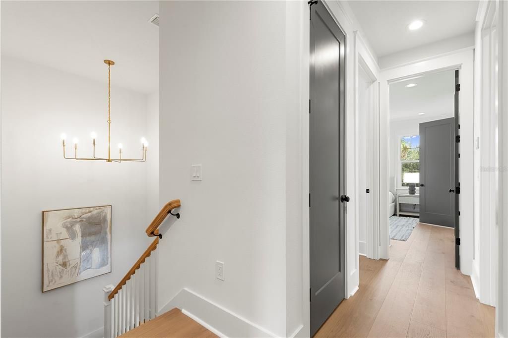 En Venta: $874,999 (5 camas, 2 baños, 2455 Pies cuadrados)