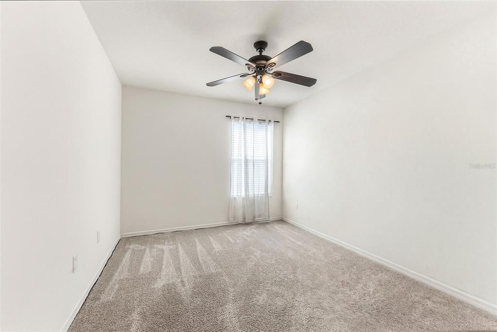 For Sale: $349,900 (3 beds, 2 baths, 2084 Square Feet)