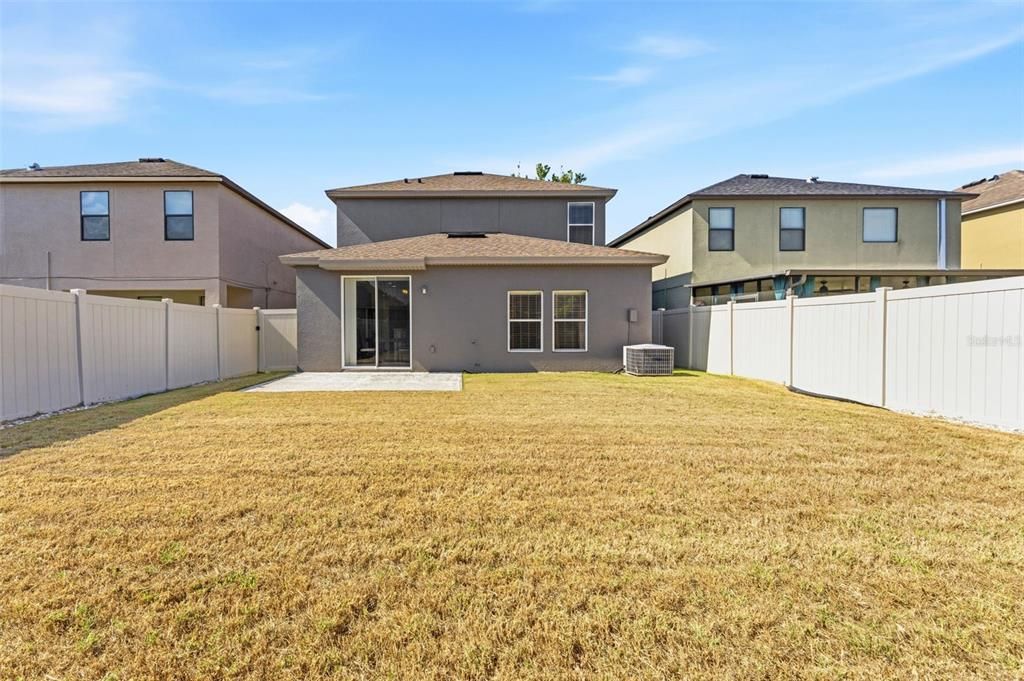 For Sale: $349,900 (3 beds, 2 baths, 2084 Square Feet)