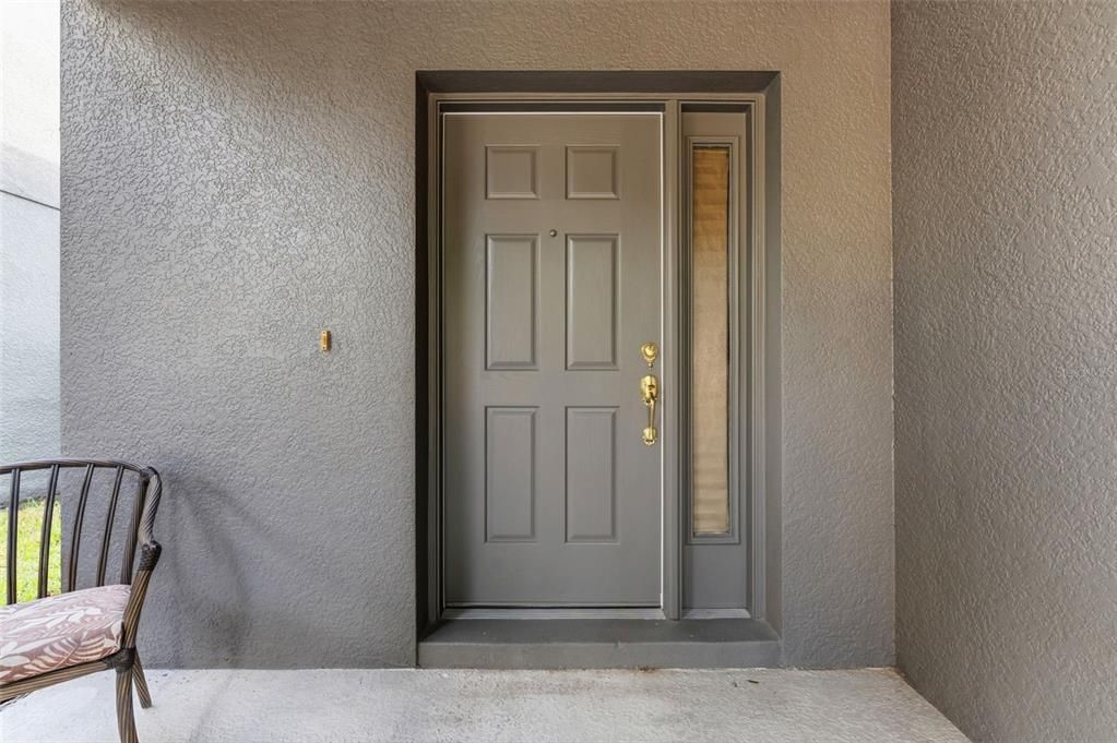 For Sale: $349,900 (3 beds, 2 baths, 2084 Square Feet)
