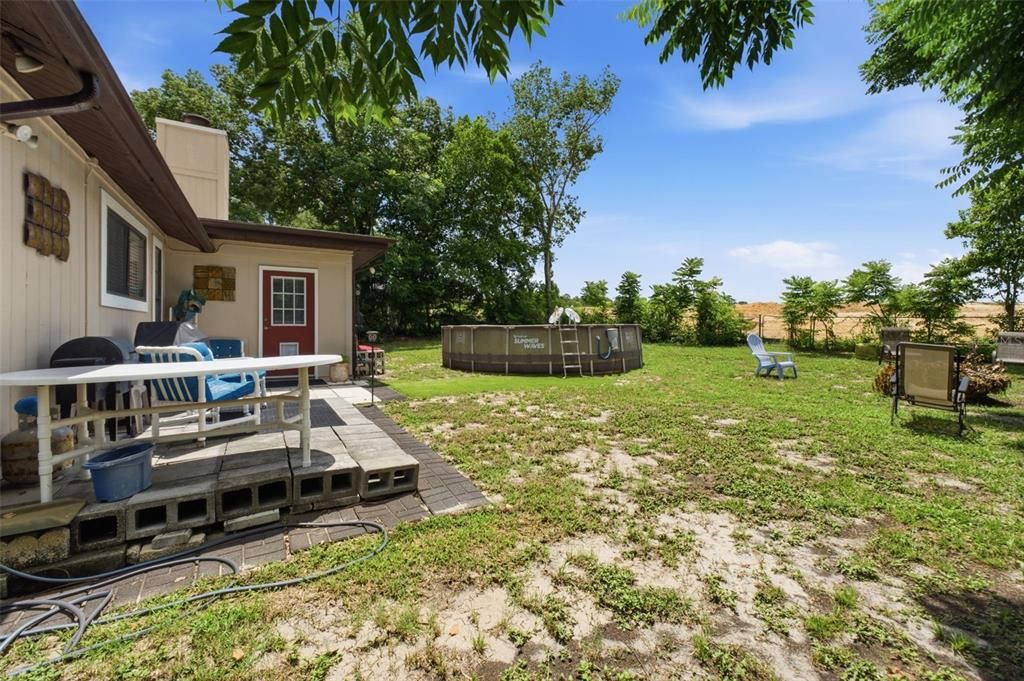 For Sale: $275,000 (3 beds, 2 baths, 1521 Square Feet)