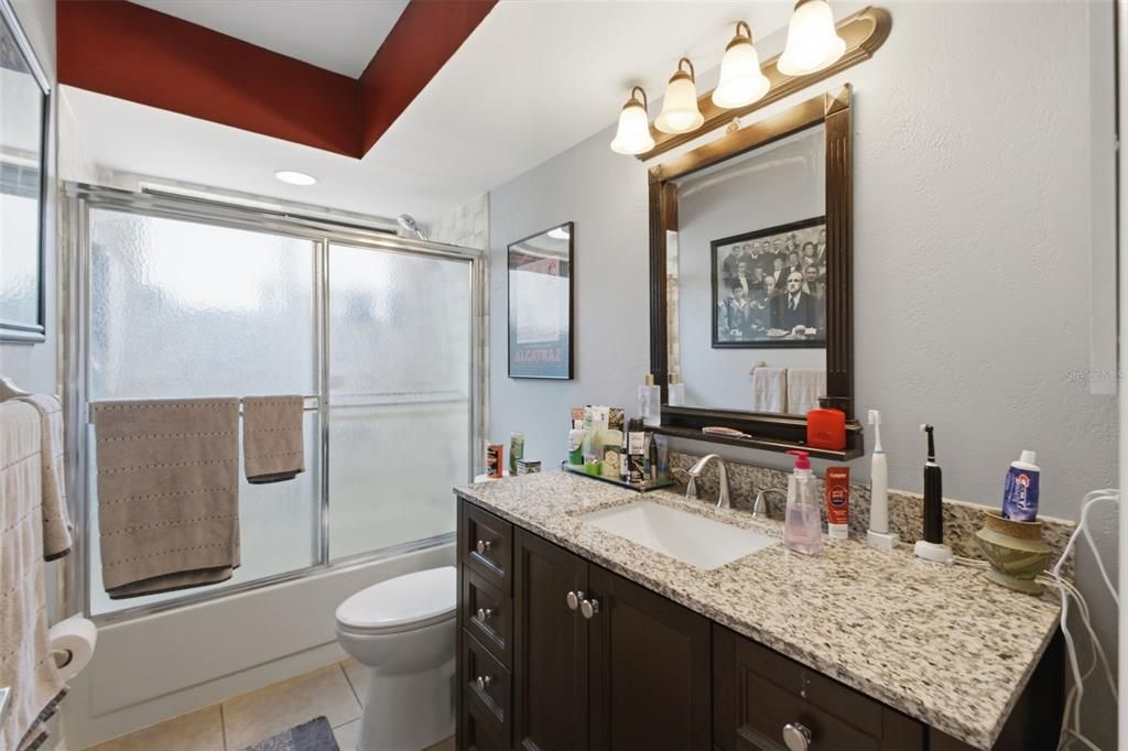 For Sale: $275,000 (3 beds, 2 baths, 1521 Square Feet)