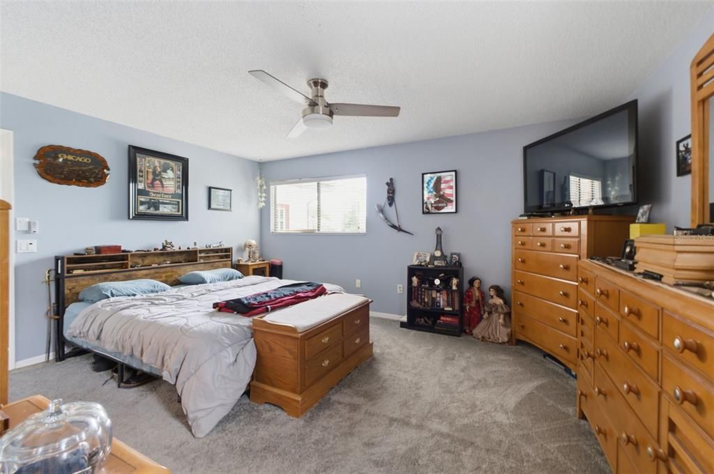 For Sale: $275,000 (3 beds, 2 baths, 1521 Square Feet)