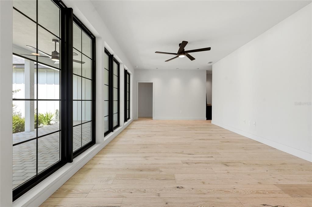 En Venta: $950,000 (4 camas, 3 baños, 3137 Pies cuadrados)
