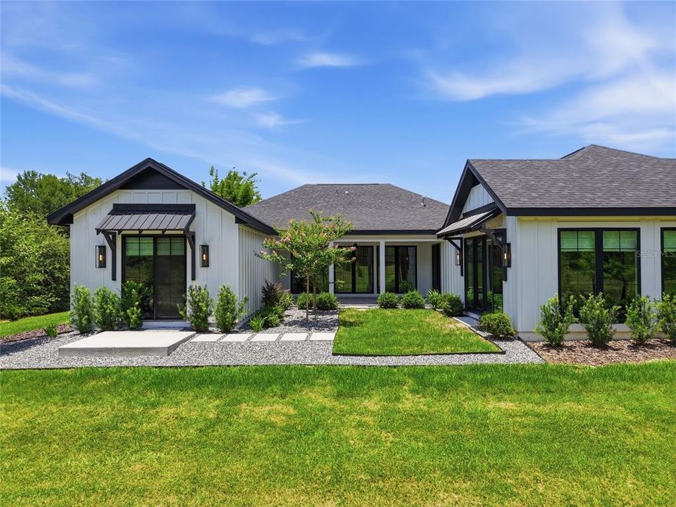 En Venta: $950,000 (4 camas, 3 baños, 3137 Pies cuadrados)