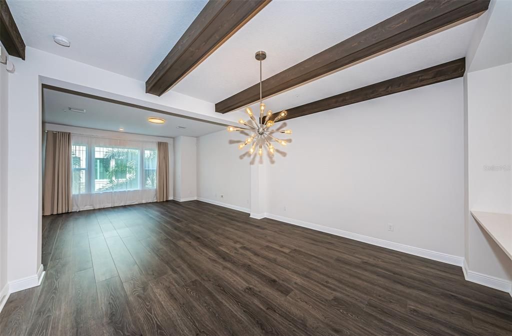 For Rent: $4,600 (3 beds, 3 baths, 1941 Square Feet)