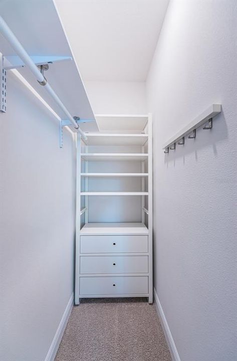 For Rent: $4,600 (3 beds, 3 baths, 1941 Square Feet)