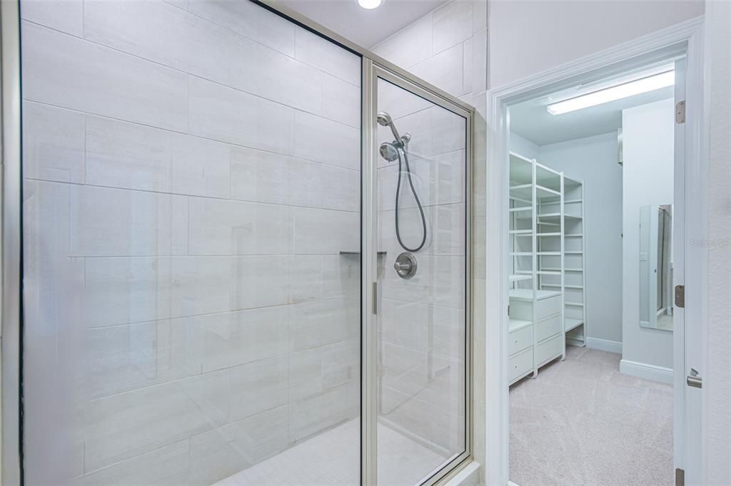 For Rent: $4,600 (3 beds, 3 baths, 1941 Square Feet)