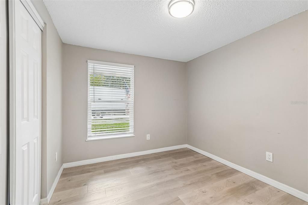 For Sale: $344,000 (3 beds, 1 baths, 1150 Square Feet)