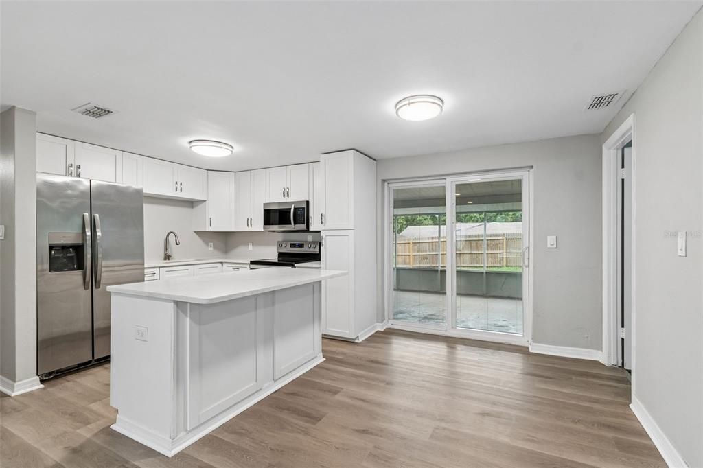 For Sale: $344,000 (3 beds, 1 baths, 1150 Square Feet)