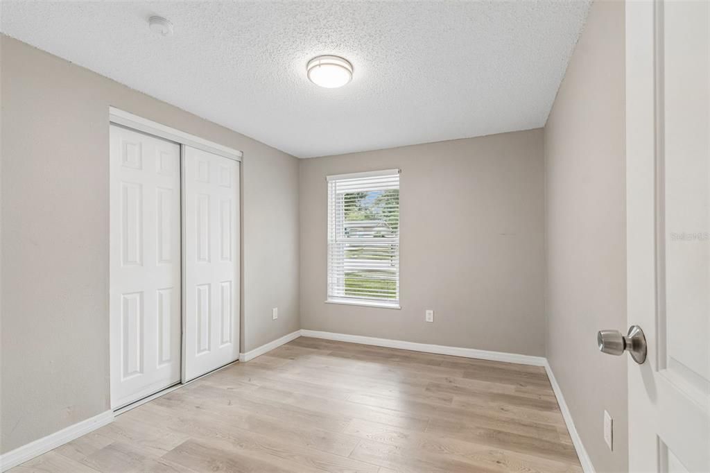 For Sale: $344,000 (3 beds, 1 baths, 1150 Square Feet)