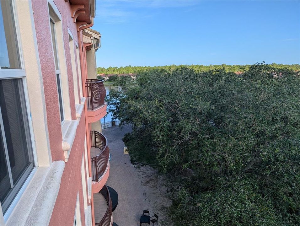В аренду: $2,200 (2 спален, 2 ванн, 1575 Квадратных фут)
