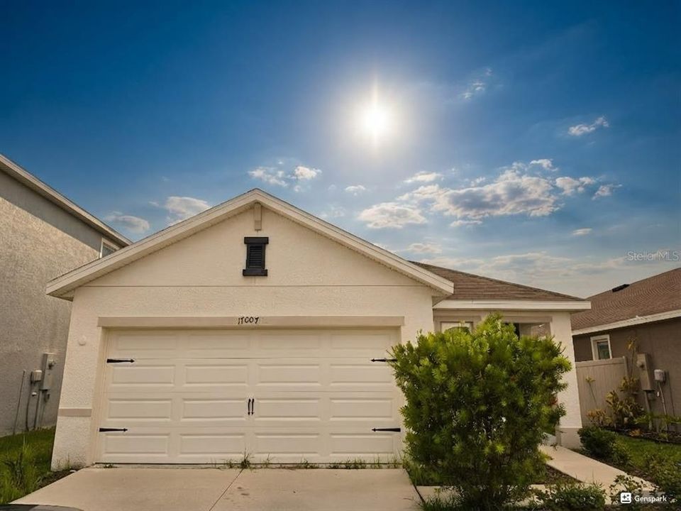 En Venta: $299,000 (3 camas, 2 baños, 1504 Pies cuadrados)