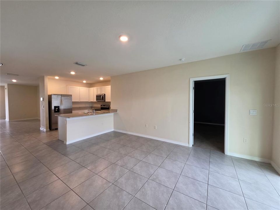 En Venta: $299,000 (3 camas, 2 baños, 1504 Pies cuadrados)