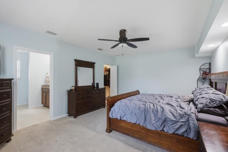 For Sale: $330,000 (3 beds, 2 baths, 1857 Square Feet)