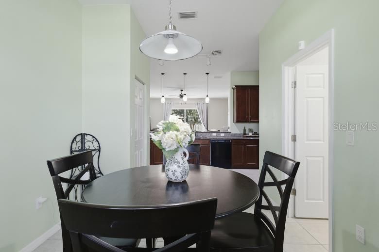 For Sale: $330,000 (3 beds, 2 baths, 1857 Square Feet)