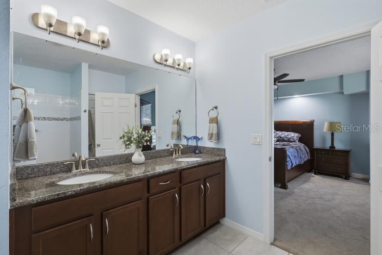 For Sale: $330,000 (3 beds, 2 baths, 1857 Square Feet)