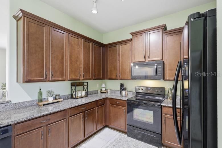 For Sale: $330,000 (3 beds, 2 baths, 1857 Square Feet)