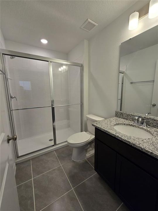 For Rent: $2,350 (2 beds, 2 baths, 1195 Square Feet)