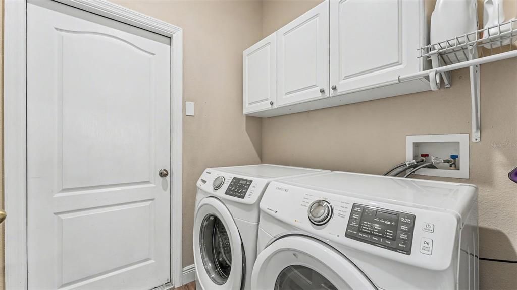 На продажу: $415,000 (3 спален, 2 ванн, 1830 Квадратных фут)