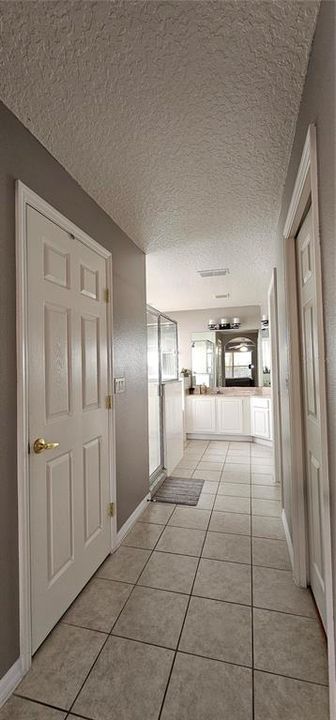 Active With Contract: $2,200 (3 beds, 2 baths, 1554 Square Feet)