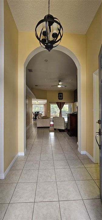 Active With Contract: $2,200 (3 beds, 2 baths, 1554 Square Feet)