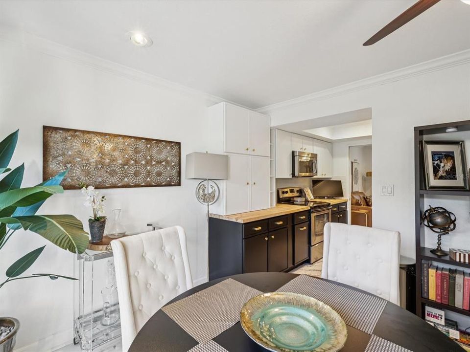En Venta: $259,900 (2 camas, 1 baños, 1030 Pies cuadrados)
