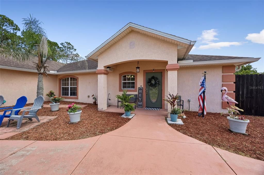 For Sale: $500,000 (3 beds, 2 baths, 2540 Square Feet)