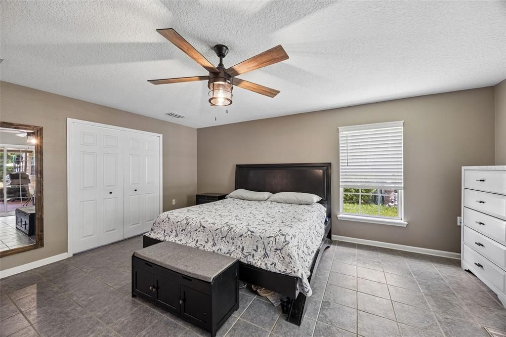 For Sale: $500,000 (3 beds, 2 baths, 2540 Square Feet)