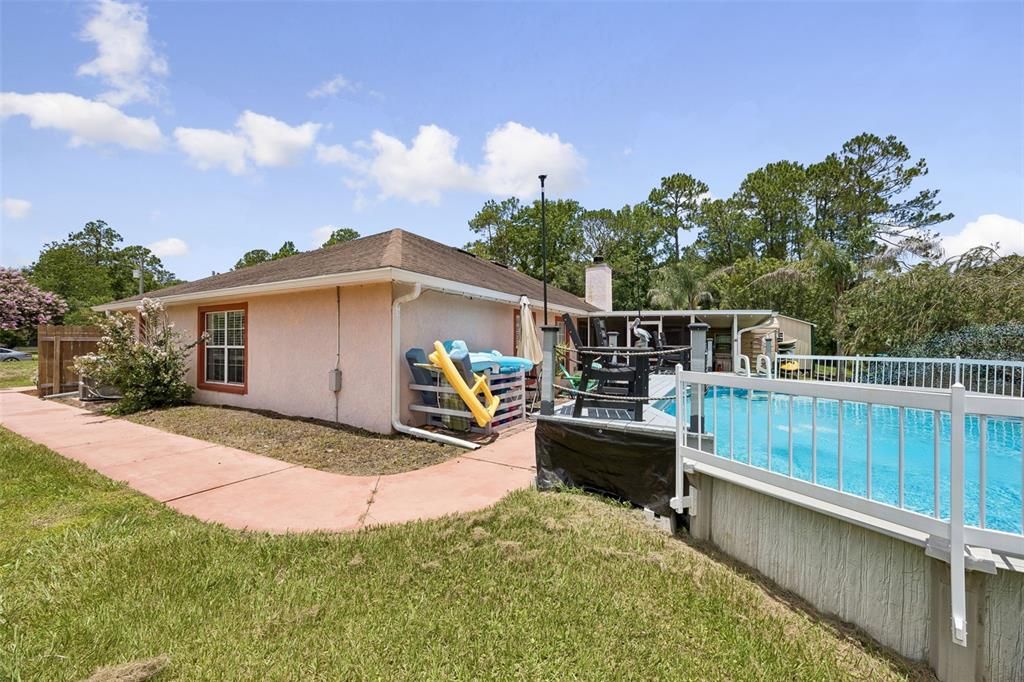 For Sale: $500,000 (3 beds, 2 baths, 2540 Square Feet)