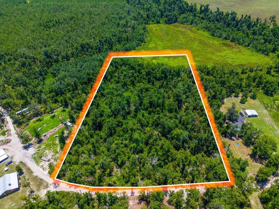 En Venta: $75,000 (7.54 acres)