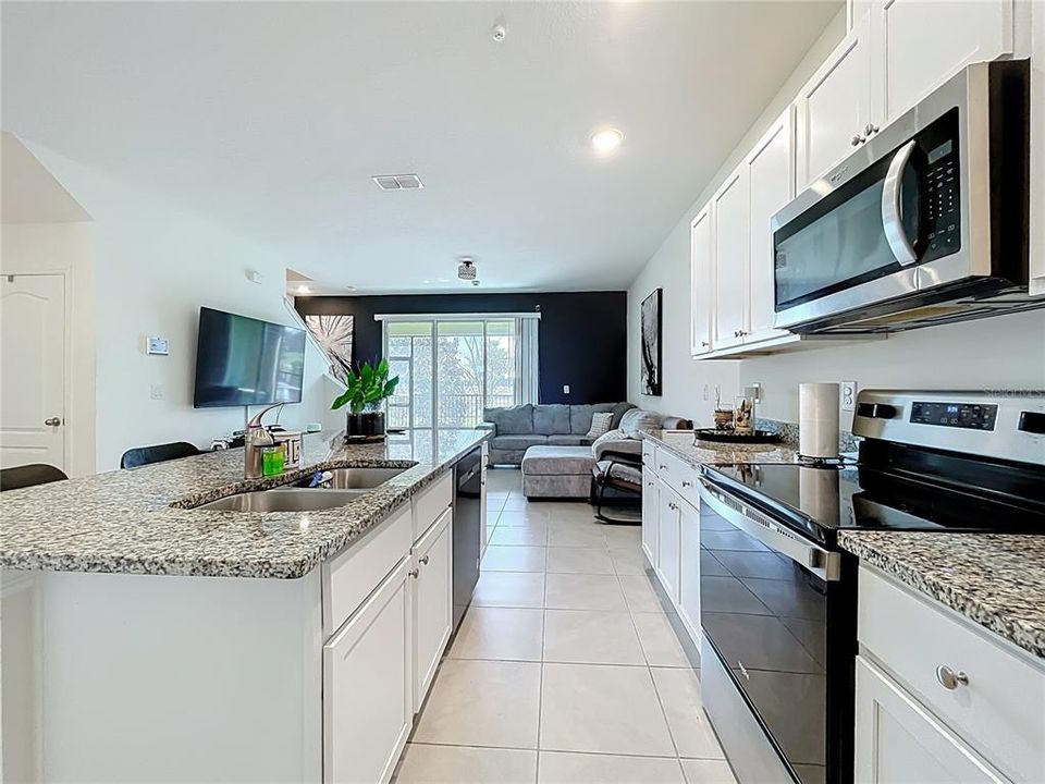 En Venta: $300,000 (3 camas, 2 baños, 1660 Pies cuadrados)