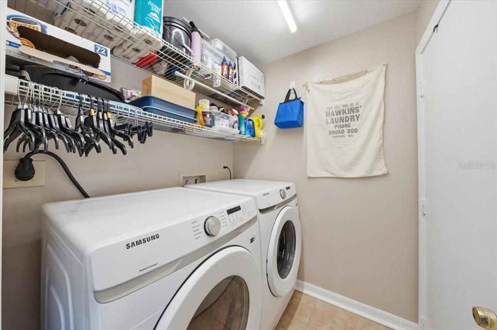 For Sale: $242,000 (2 beds, 1 baths, 1102 Square Feet)