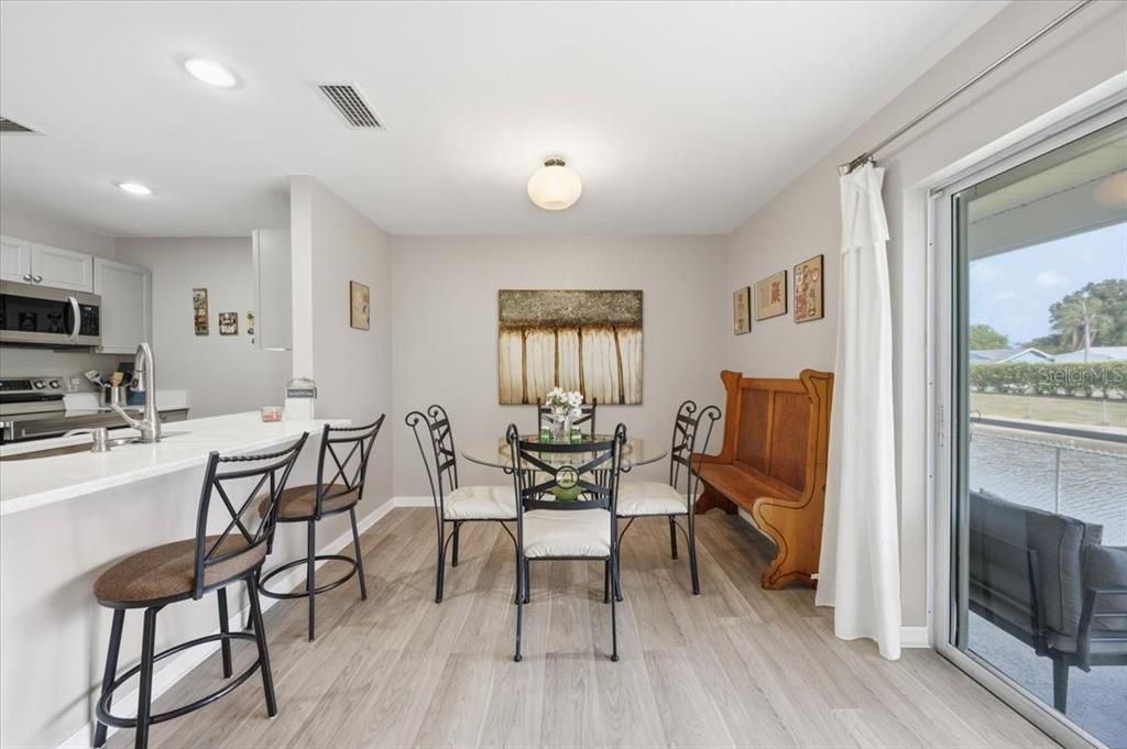 For Sale: $242,000 (2 beds, 1 baths, 1102 Square Feet)
