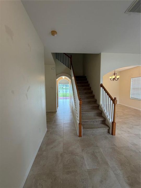 For Rent: $2,700 (4 beds, 2 baths, 2364 Square Feet)