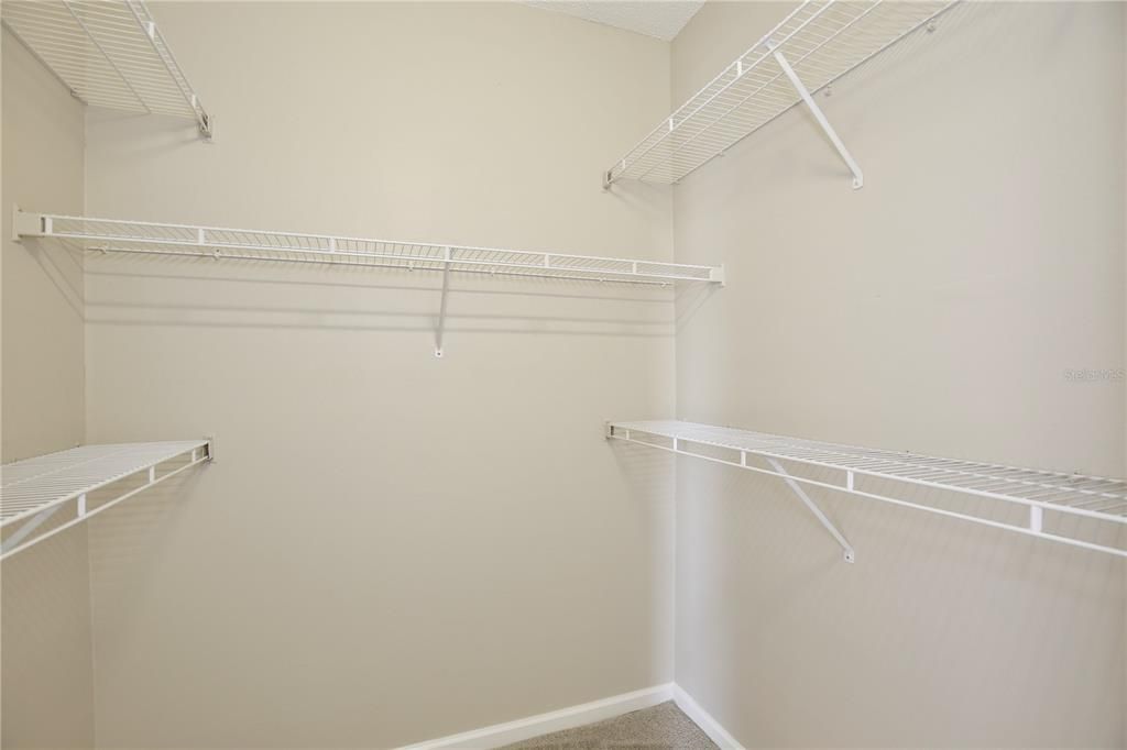 For Sale: $259,000 (2 beds, 2 baths, 1219 Square Feet)