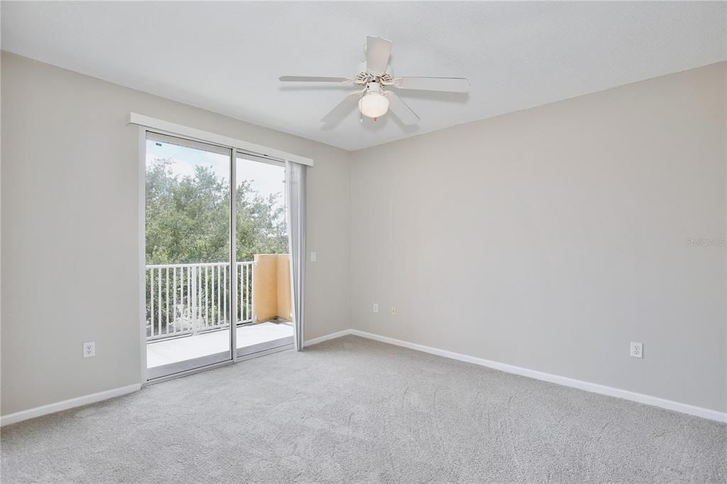 For Sale: $259,000 (2 beds, 2 baths, 1219 Square Feet)