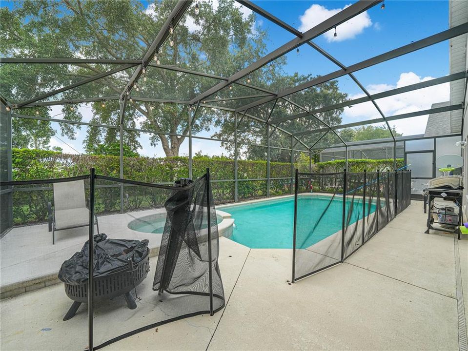 For Sale: $425,900 (3 beds, 2 baths, 1603 Square Feet)
