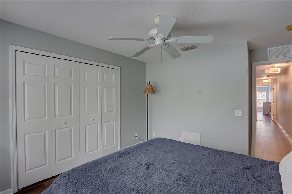 En Venta: $299,900 (3 camas, 2 baños, 1680 Pies cuadrados)