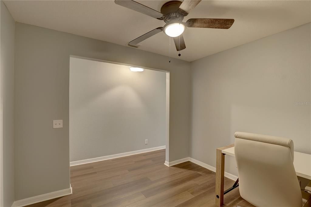 En Venta: $299,900 (3 camas, 2 baños, 1680 Pies cuadrados)