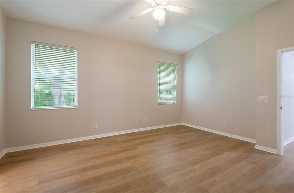 For Sale: $315,000 (3 beds, 2 baths, 1771 Square Feet)