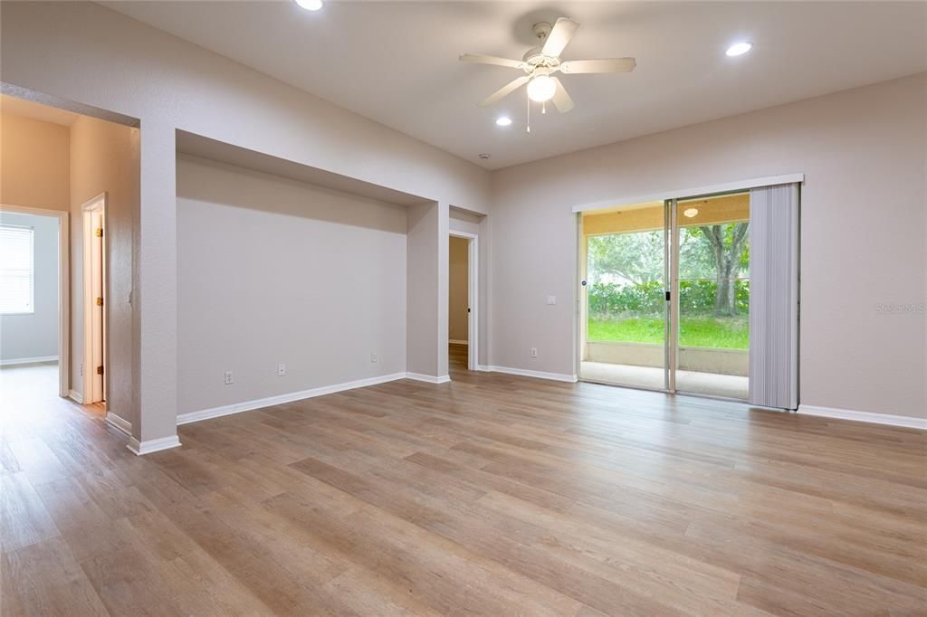 For Sale: $315,000 (3 beds, 2 baths, 1771 Square Feet)