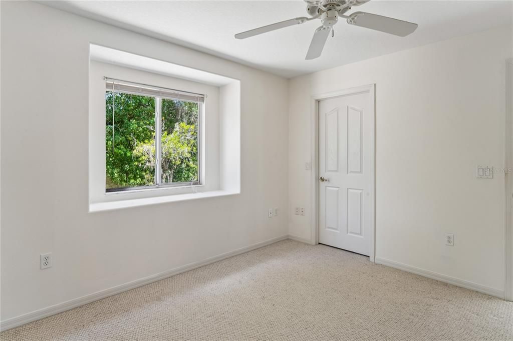 For Sale: $459,000 (4 beds, 3 baths, 2498 Square Feet)