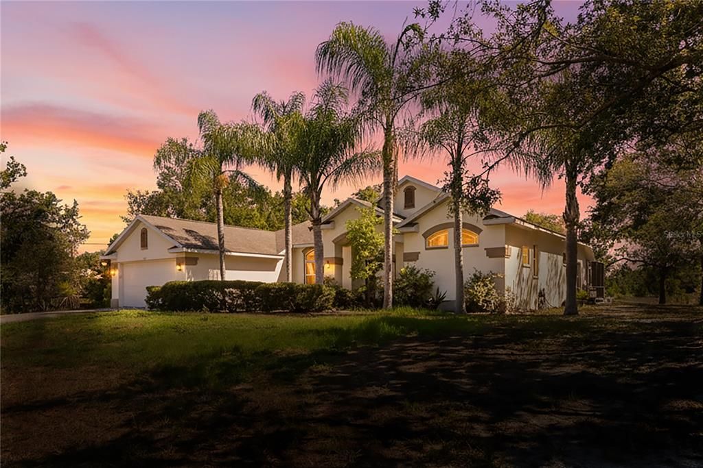 For Sale: $459,000 (4 beds, 3 baths, 2498 Square Feet)