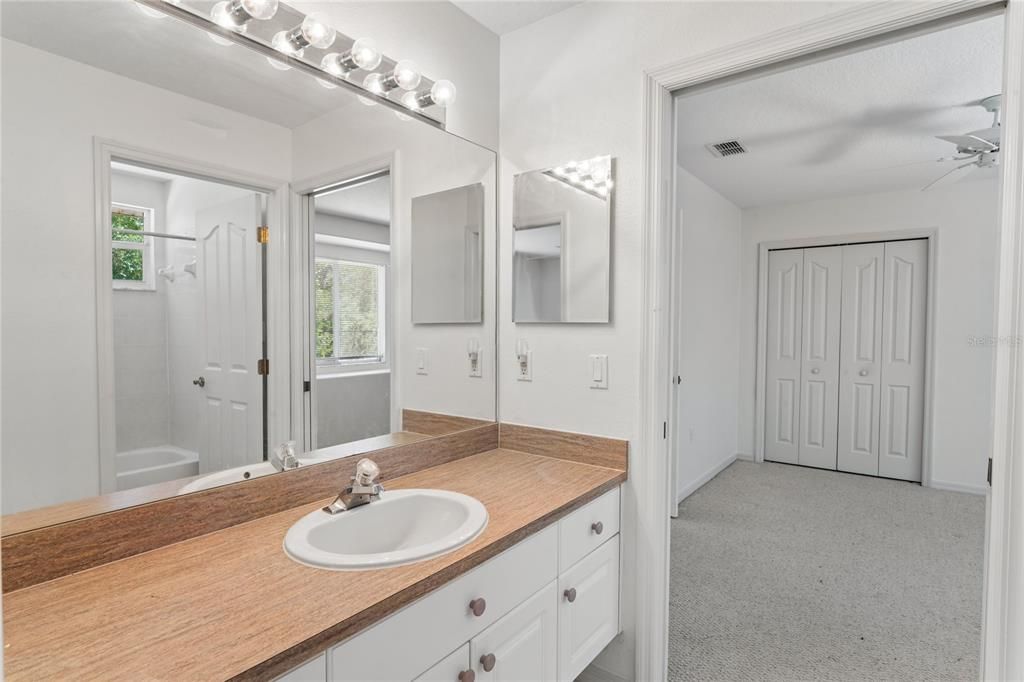 For Sale: $459,000 (4 beds, 3 baths, 2498 Square Feet)